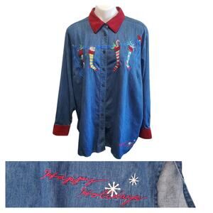 Vintage Karen Scott Denim Christmas Happy Holidays Embroidered Stockings Shirt